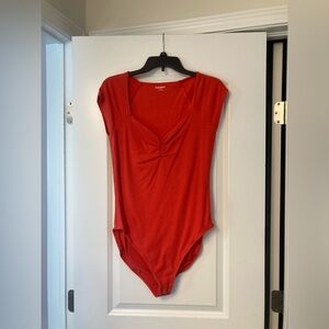 Old Navy Size L Tall Ribbed Bodysuit